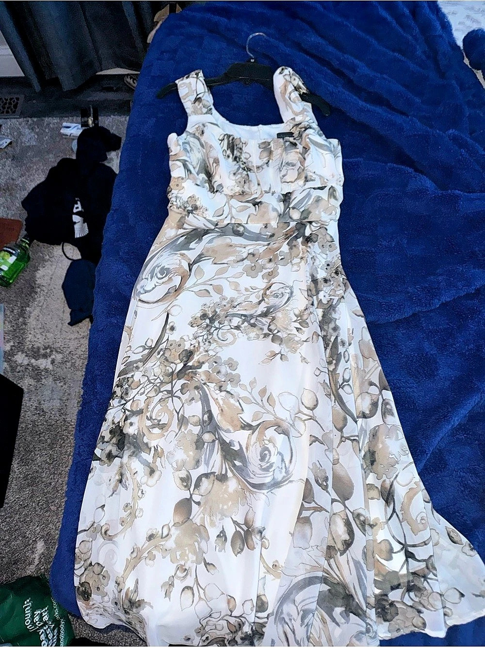 Connected Apparel Floral Maxi Dress in White & Brown Size 6 Like New